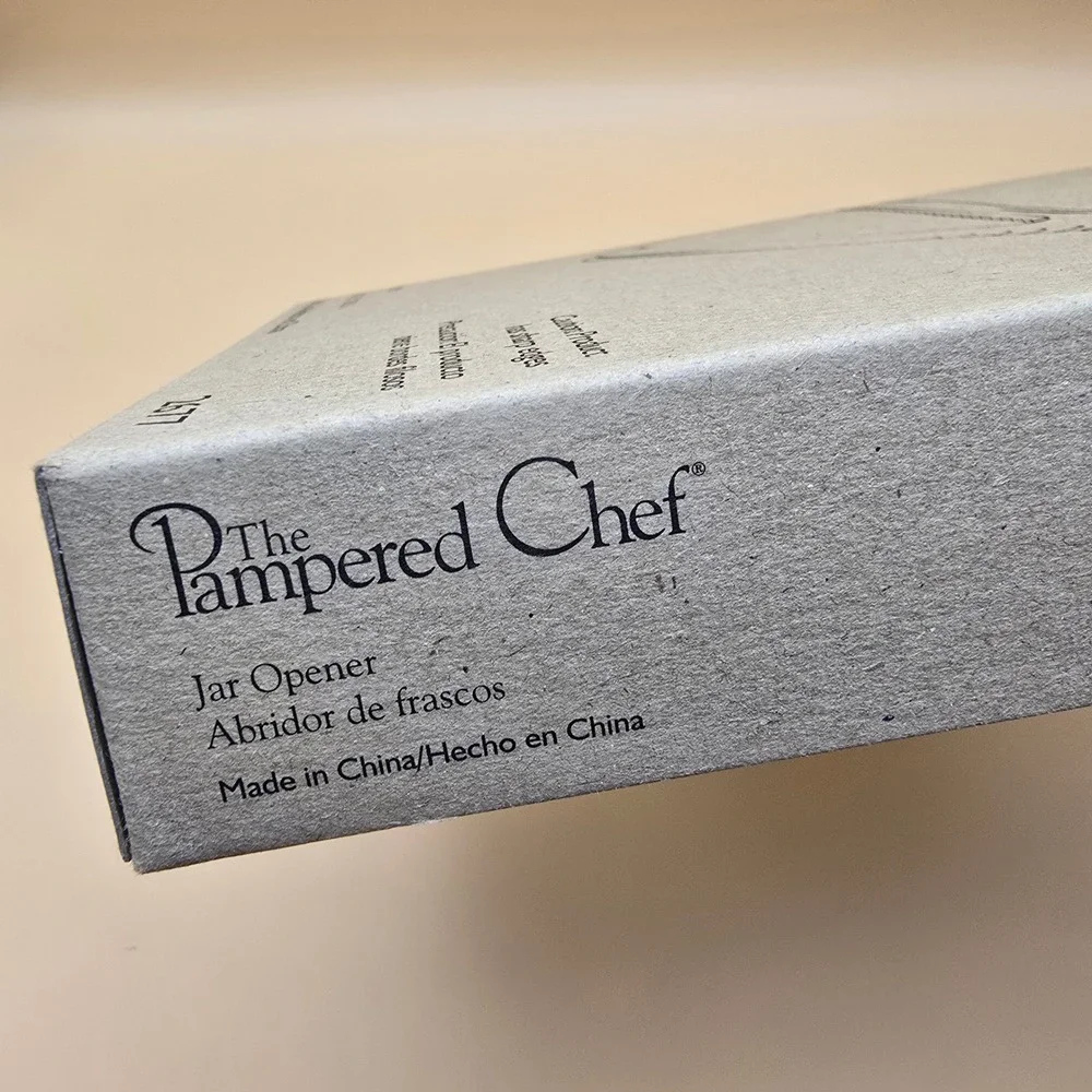 Pampered Chef Jar Opener 2677 White Under Cabinet Mount Kitchen Tool New In Box